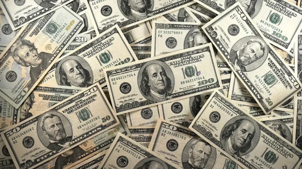 Global Government Issuance of US Dollar Debt Declines Sharply in 2025