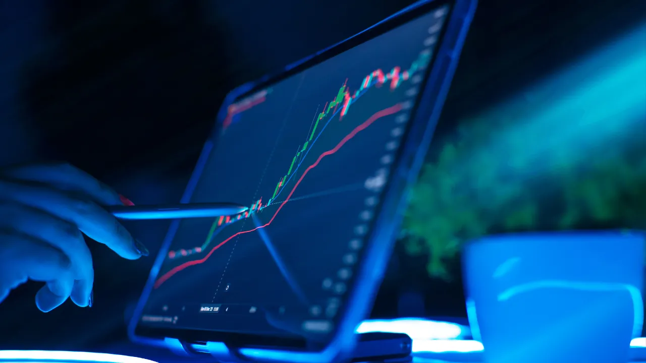 DIA Attracts $167M in Assets as Dow Jumps 741 Points