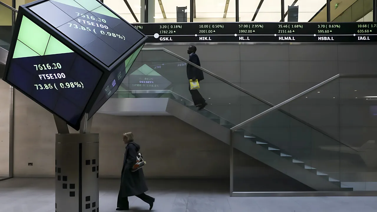 FTSE 100 Rises Ahead of ECB Rate Decision