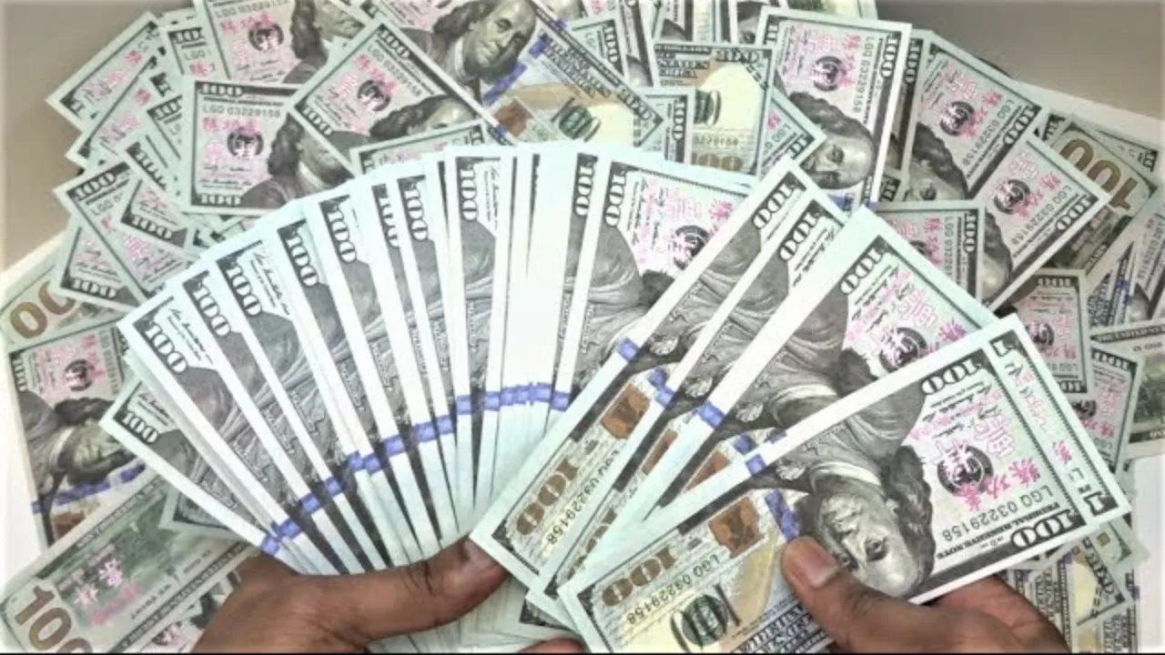 Pound Takes Breather After Hitting Highest Point Against Dollar Since 2022